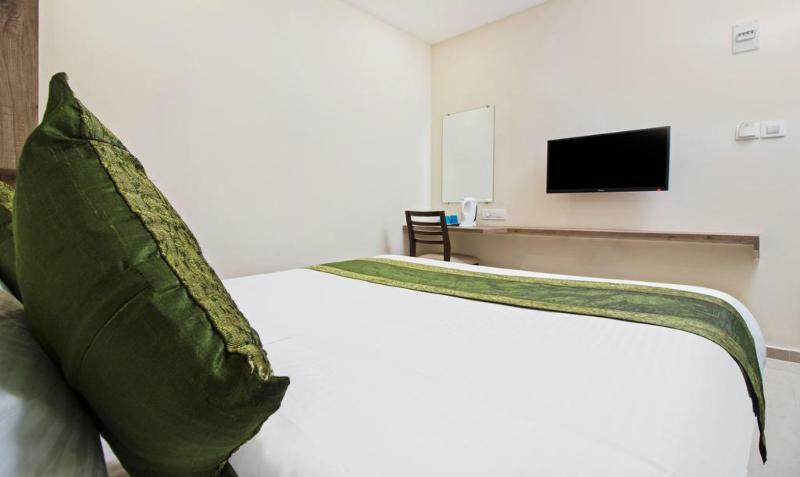 Ocean Suites Hotel Mumbai  Buitenkant foto