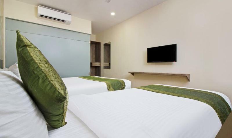 Ocean Suites Hotel Mumbai  Buitenkant foto