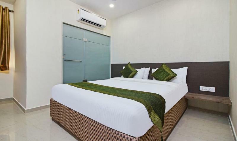 Ocean Suites Hotel Mumbai  Buitenkant foto