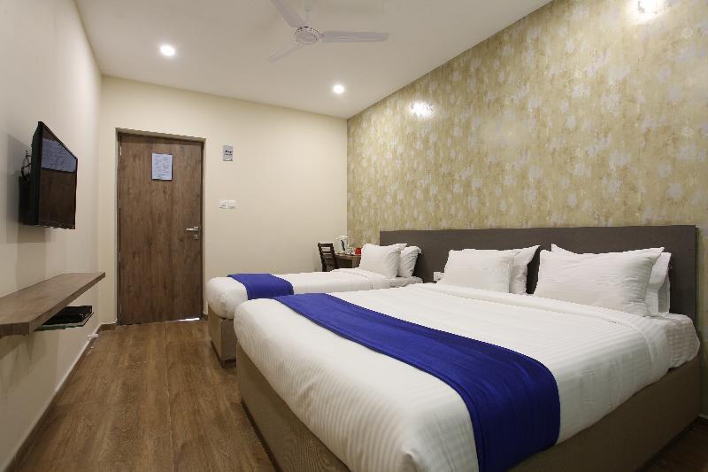 Ocean Suites Hotel Mumbai  Buitenkant foto